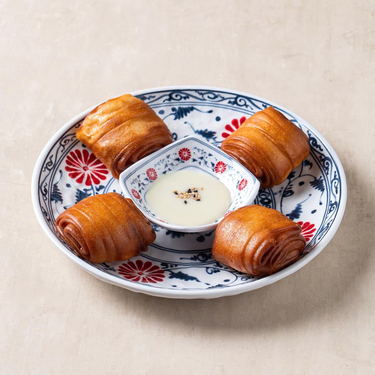 Fried Flower Bun at DOYA JJAMBBONG