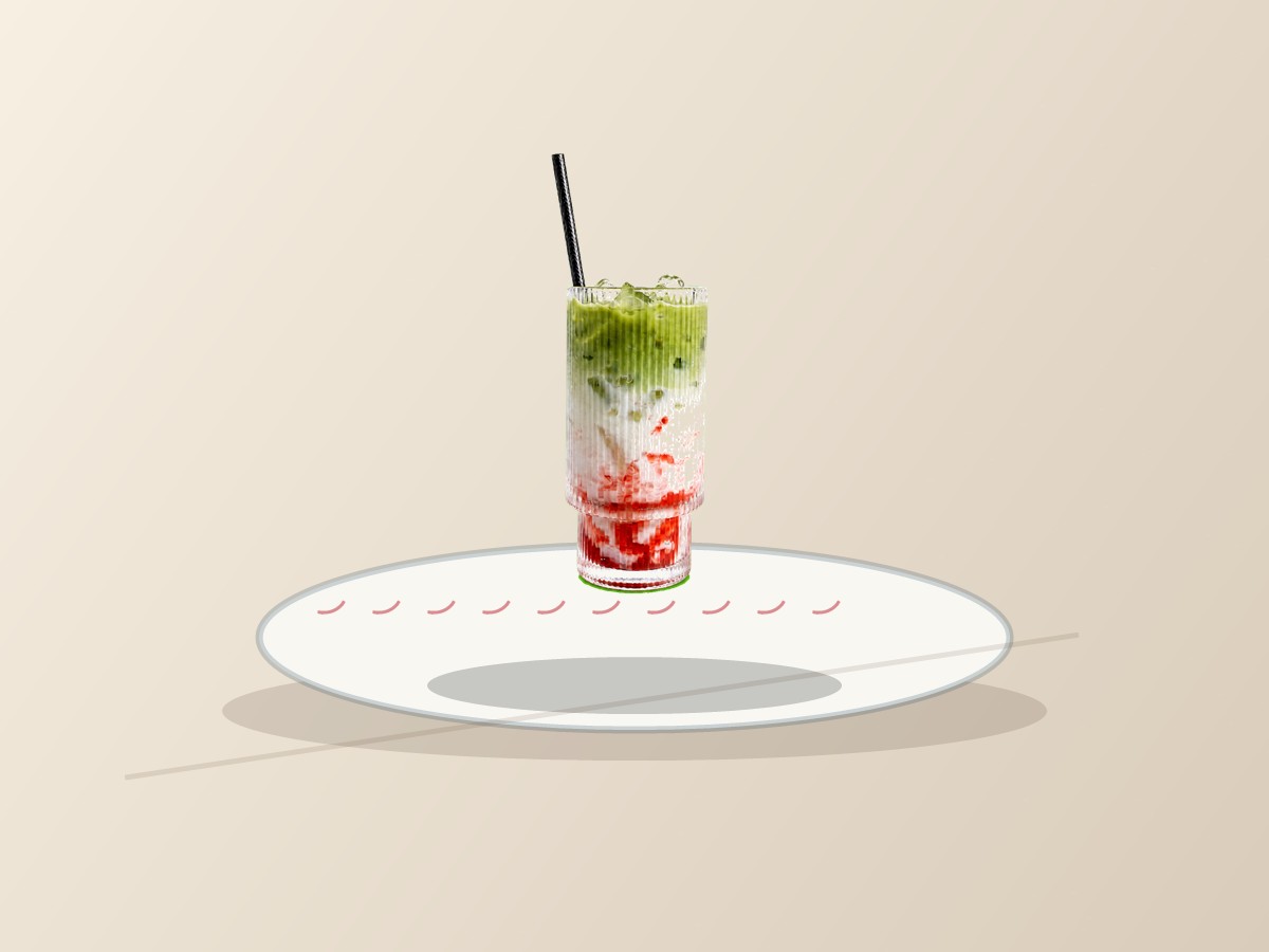 Strawberry Matcha Latte at DOYA JJAMBBONG